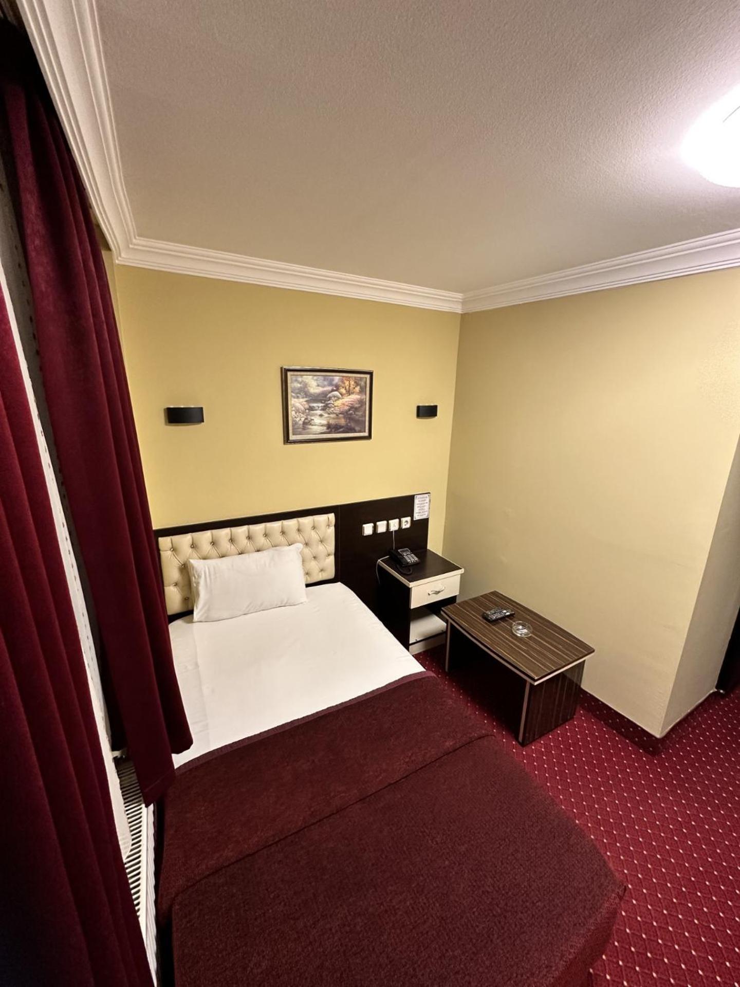 Otel Minabir