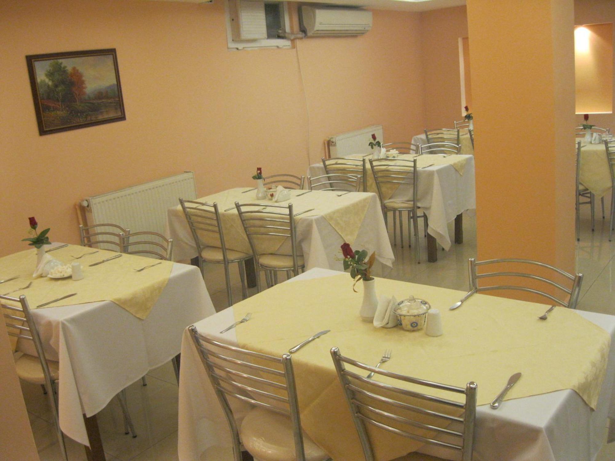 Otel Minabir